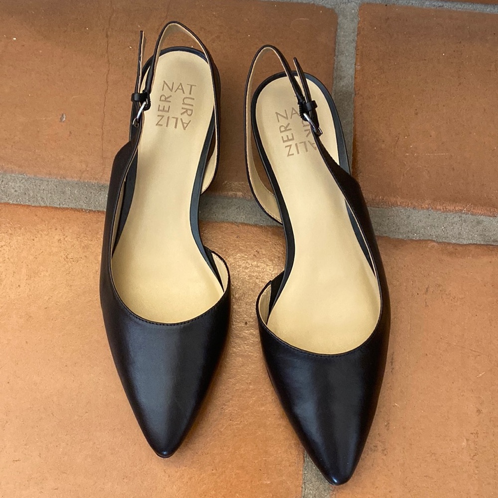 Never been worn Naturalizer sling backs